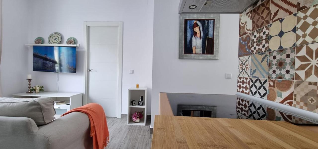 Cozy & Quiet Capitan Huelin Apartment Malaga